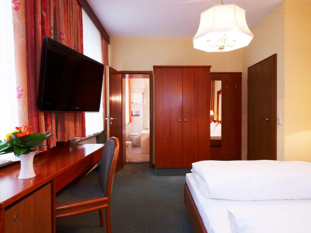 Hotel Marienbad Nuremberg Exterior photo